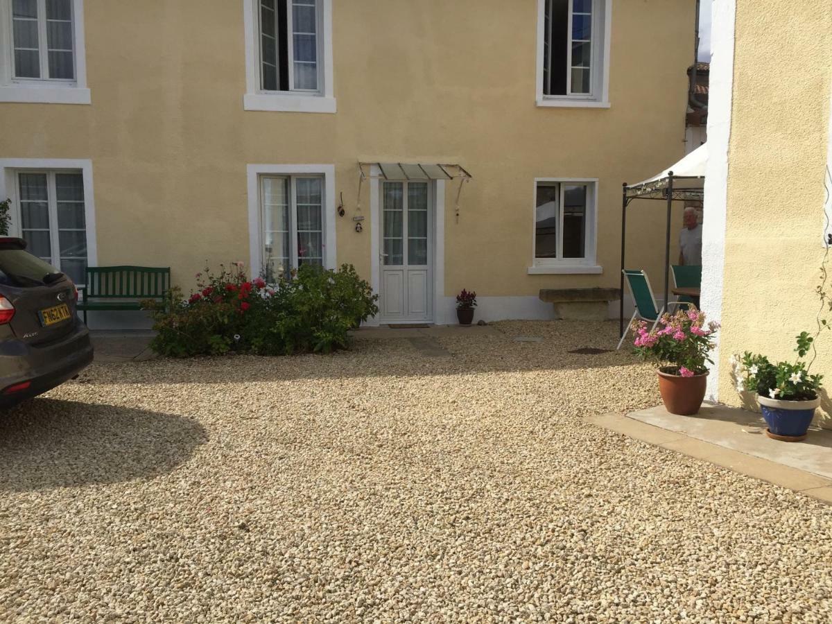 La Little School Chambres D'Hotes A Arcay Arcay  Экстерьер фото